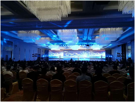 0eae7d2510.png blob.png